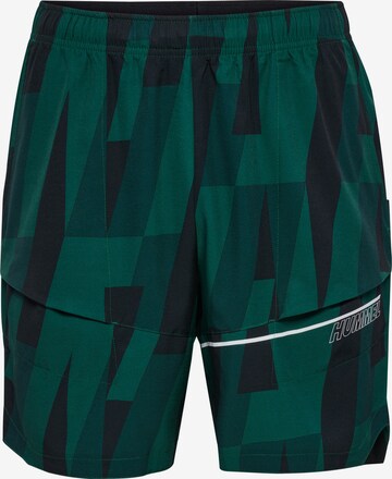 Hummel Regular Workout Pants in Green: front