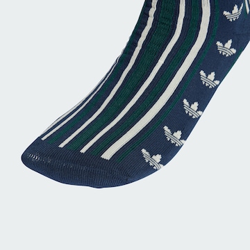 Chaussettes ADIDAS ORIGINALS en bleu
