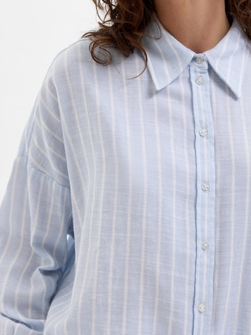 Camicia da donna 'HELINA' di SELECTED FEMME in blu