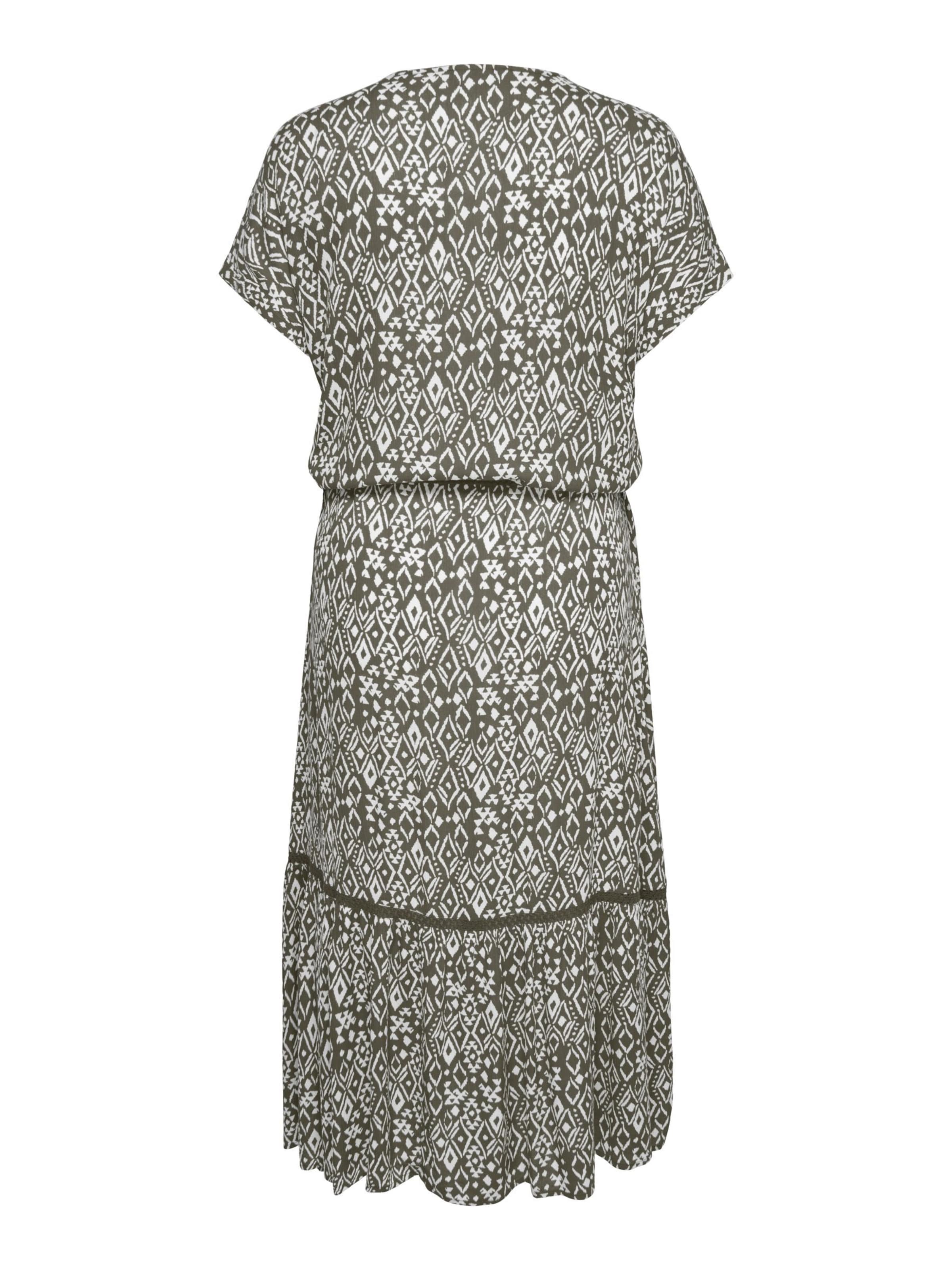 Robe-chemise 'CARViwi' ONLY Carmakoma en vert