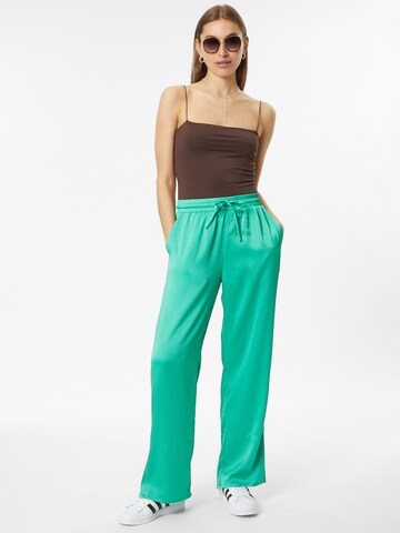 Wide Leg Pantalon 'Kuli' Neo Noir en vert