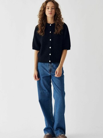 Cardigan ' Kae ' Noella en noir