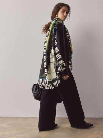 Next Kaulaliina värissä monivärinen