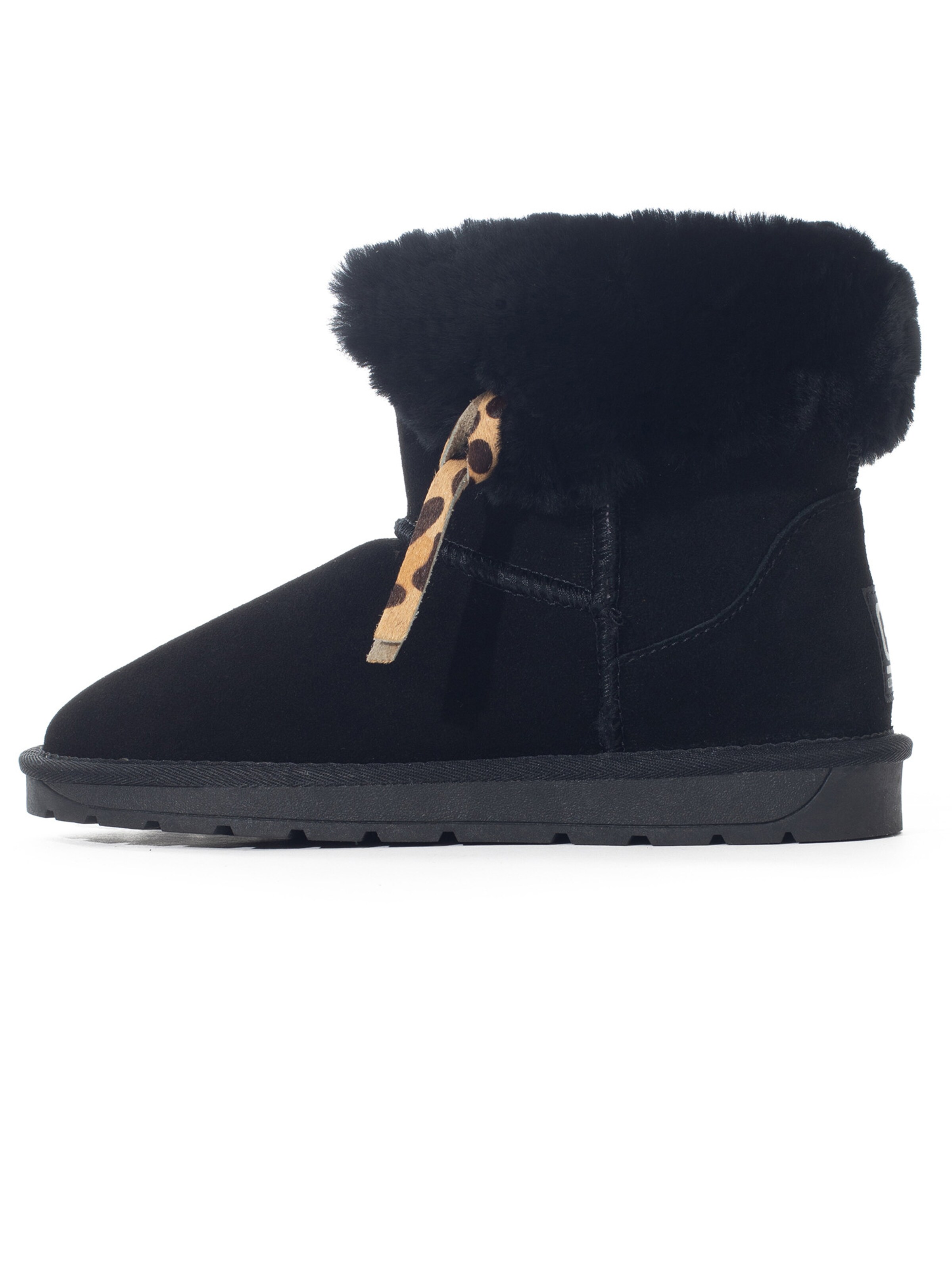 Gooce Nízke čižmy 'Githa' - Čierna: predná strana