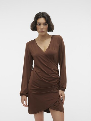 Robe VERO MODA en marron : devant