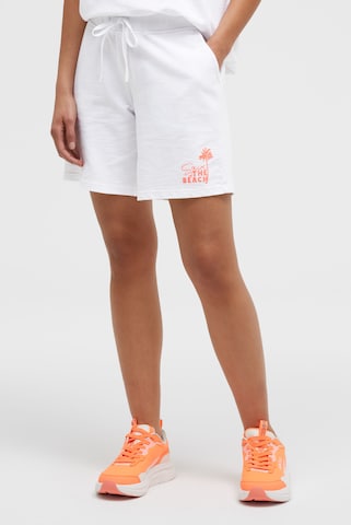 Soccx Loosefit Sweatshorts in Weiß: Vorderseite