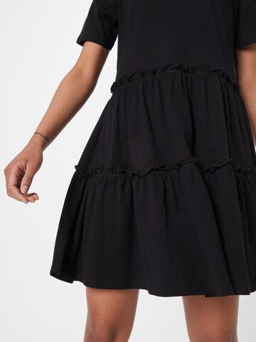 Robe River Island en noir