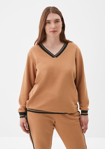 TRIANGLE Sweatshirt in Bruin: voorkant