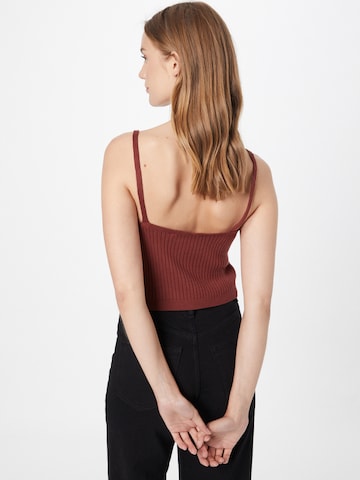 Tops en tricot 'Ruby' ABOUT YOU en marron