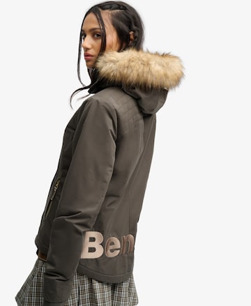 Veste d’hiver 'Bench x Superdry & Co' BENCH en vert