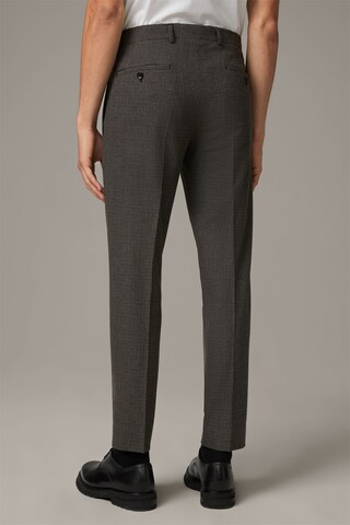 STRELLSON Slim fit Pleat-Front Pants 'Kynd' in Brown