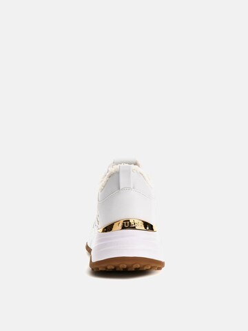 GUESS Sneakers 'Farrea' in White