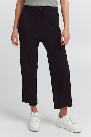 Oxmo Wide leg Pants 'Rie' in Black: front