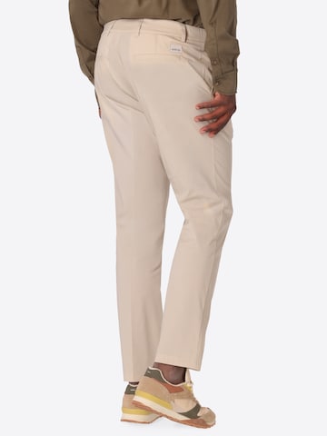 Distretto12 Regular Chino trousers 'Grano' in Beige