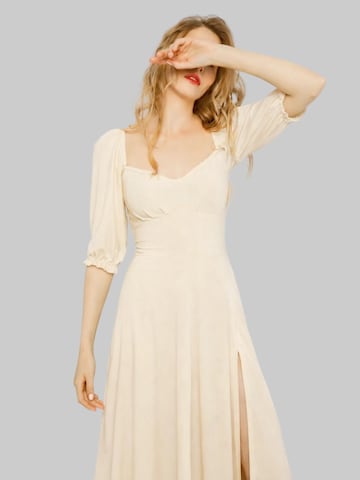 Madnezz House - Vestido en beige