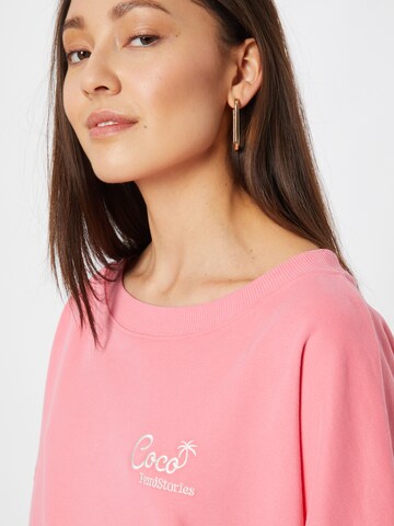 Femi StoriesSweater majica 'RIA' - roza boja