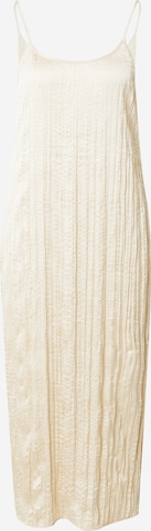 Robe d’été Monki en beige : devant