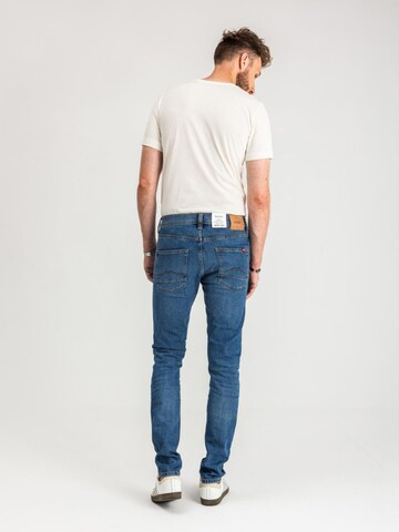 Slimfit Jeans 'Mustang Vegas Slim Denim Blue 1015350 5000 682' di MUSTANG in blu