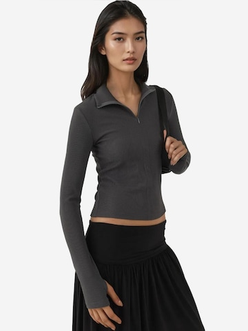 Hiccup - Camisa em cinzento