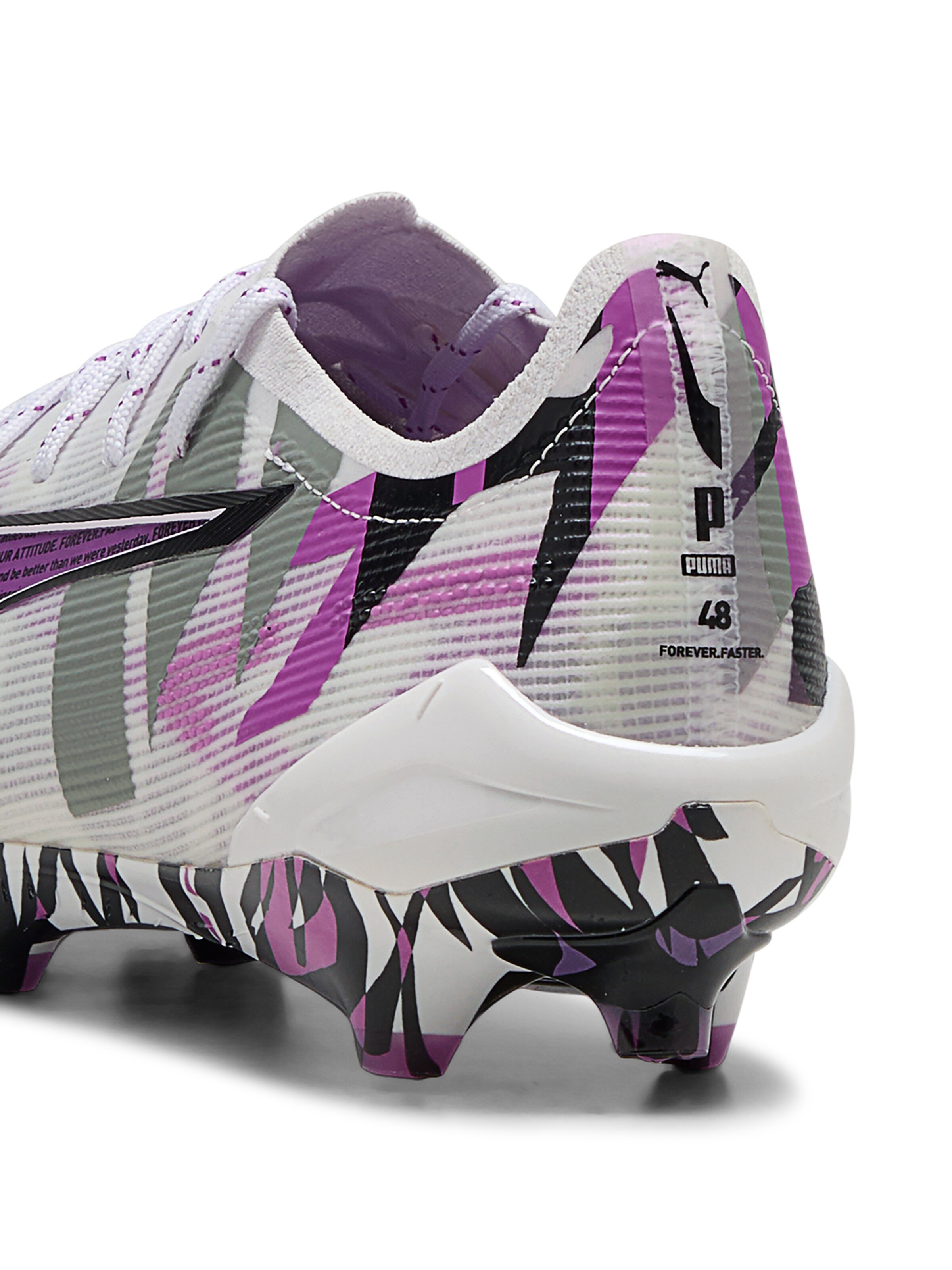 PUMA Buty piłkarskie 'Ultra 5 Ultimate Forever' w kolorze biały