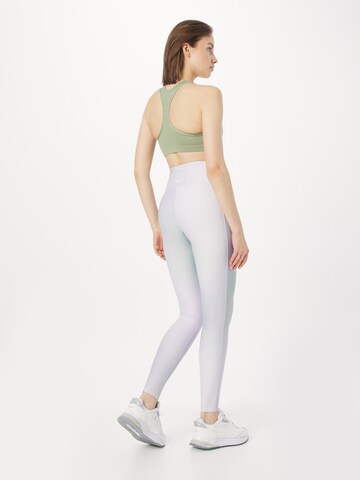 Reebok Skinny Spodnie sportowe w kolorze fioletowy