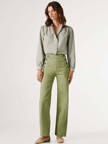 Pepe Jeans Regular Hose 'Fergy' in Grün