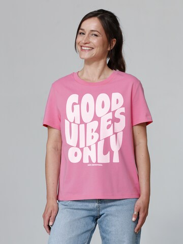 Watapparel Shirt ' Good vibes only ' in Pink: Vorderseite