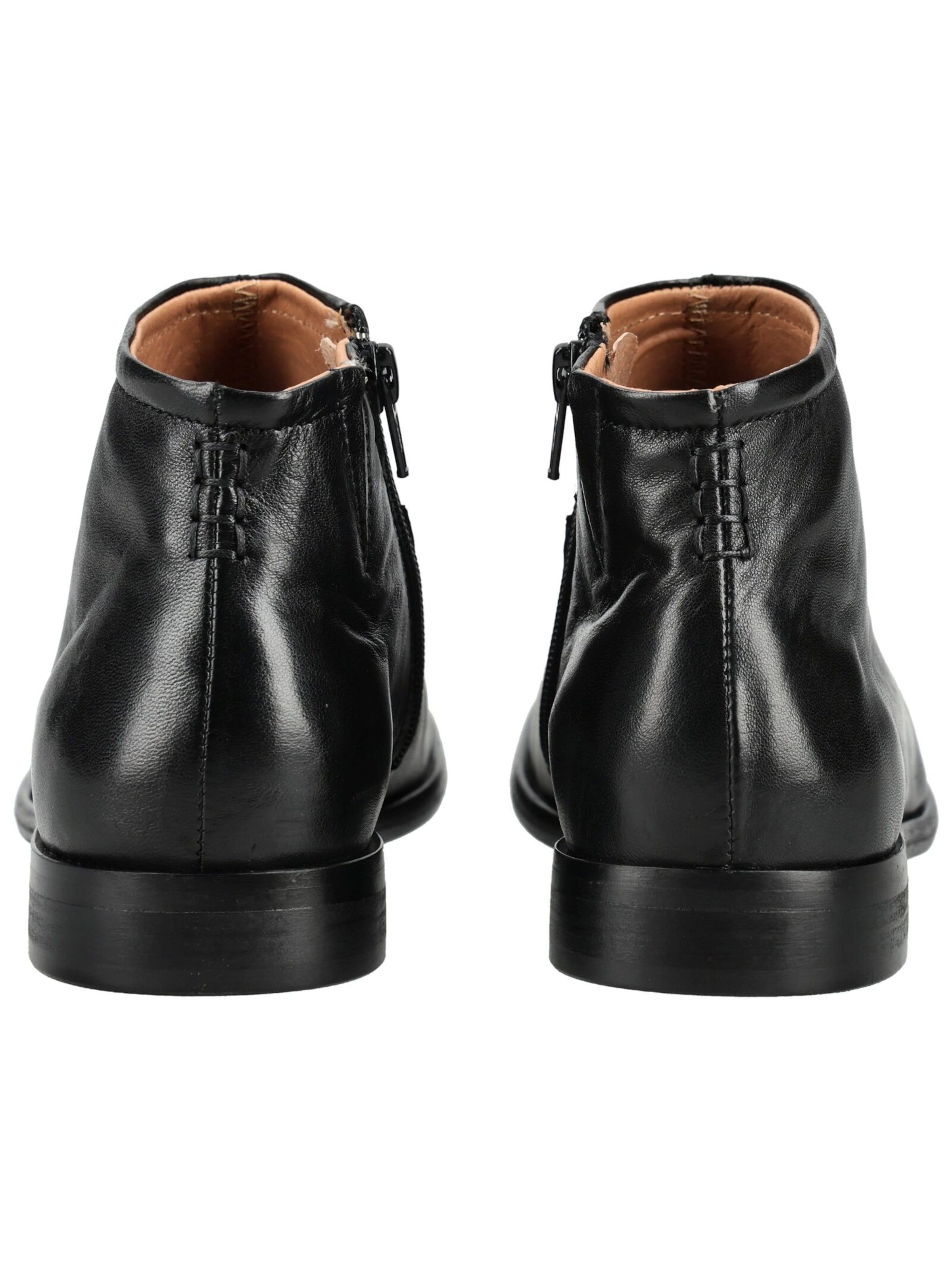 PAVEMENT Ankle boots in Black: back