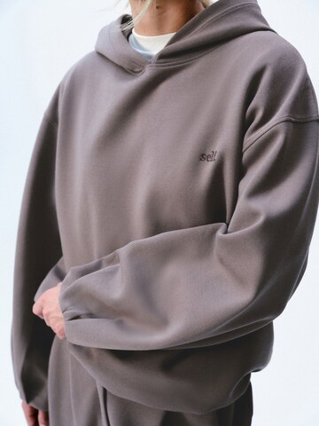 Felpa 'Premium' di self. in marrone
