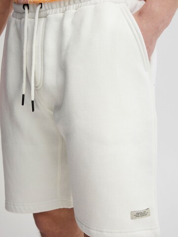 BLEND - regular Pantalón ' DOWNTON ' en blanco