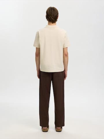 Tricou 'SLHMILAN' de la SELECTED pe bej