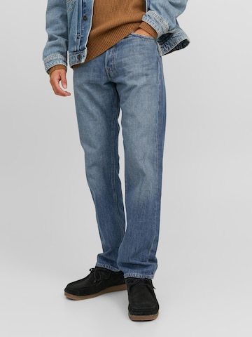 JACK & JONES Regular Jeans 'CHRIS' in Blauw: voorkant