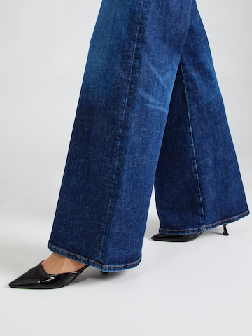 Wide leg Jeans '1978 D-AKEMI' di DIESEL in blu