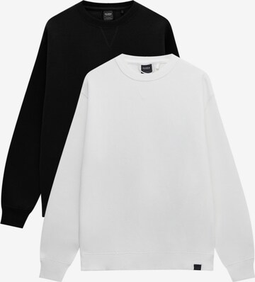 Bluză de molton de la Pull&Bear pe negru: față