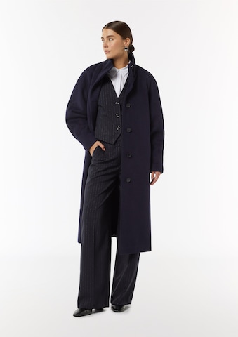 Manteau d’hiver COMMA en bleu : devant