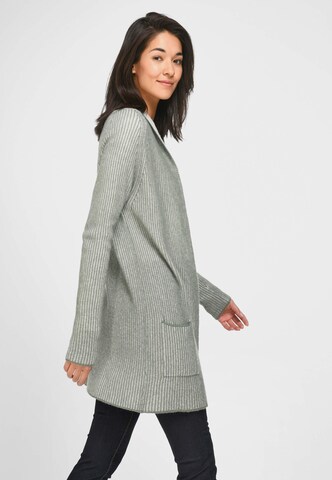 include Strickjacke in Grau