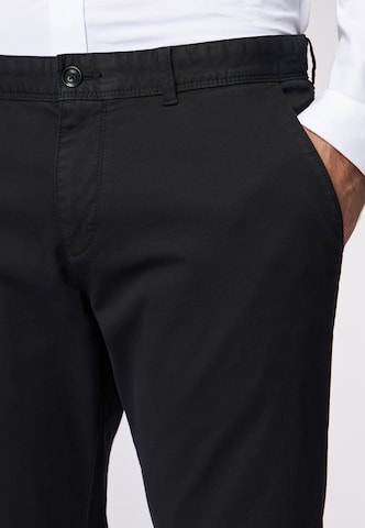 Coupe slim Pantalon chino ROY ROBSON en noir