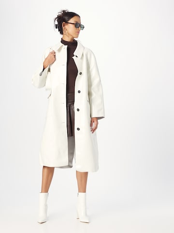 Manteau mi-saison Nasty Gal en blanc