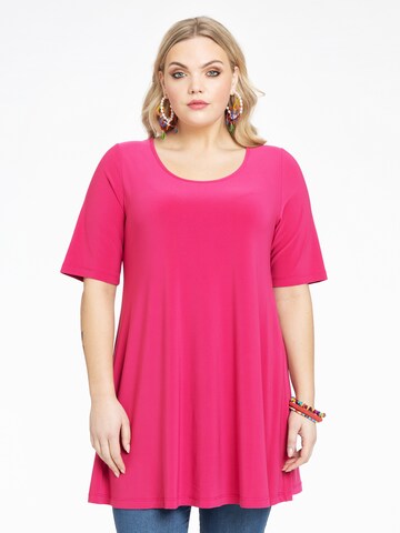 T-shirt ' TESS ' YOEK en rose : devant