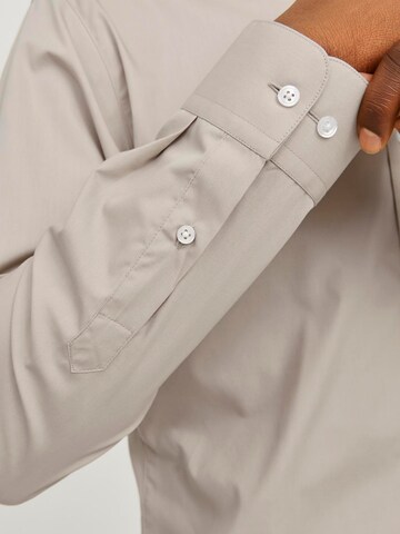 JACK & JONES Slim fit Overhemd 'JJJoe' in Beige