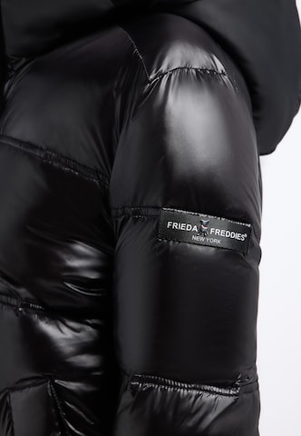 Frieda & Freddies Winter Jacket in Black