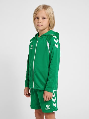 Veste de survêtement Hummel en vert : devant