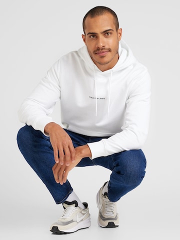 Calvin Klein Jeans Sweatshirt in Weiß