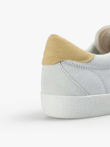 Scalpers Sneakers laag 'New Gala Suede' in Wit
