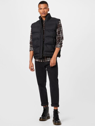 WEEKDAY Vest 'Kip' in Black