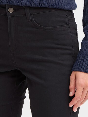 Slimfit Pantaloni chino 'Pisla' di Oxmo in nero