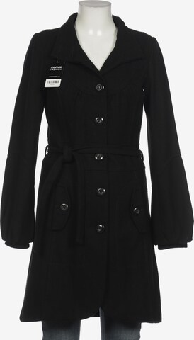 VERO MODA Jacket & Coat in S in Black: front