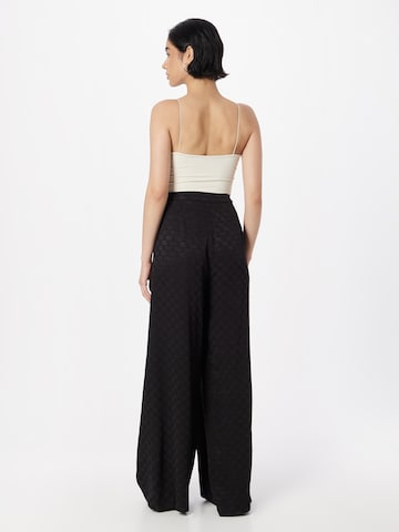 MICHAEL Michael Kors Wide leg Veckad byxa i svart