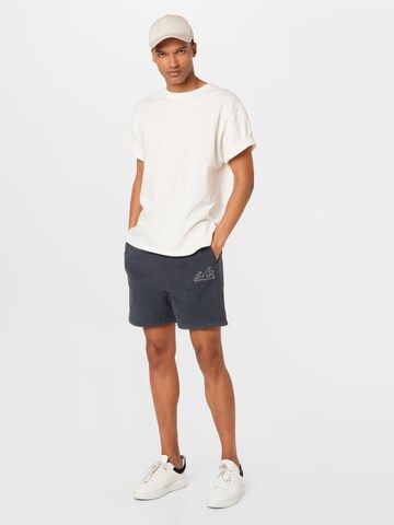 The Couture Club Regular Shorts in Grau