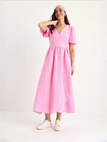 Bianco Lucci Jurk in Roze: voorkant